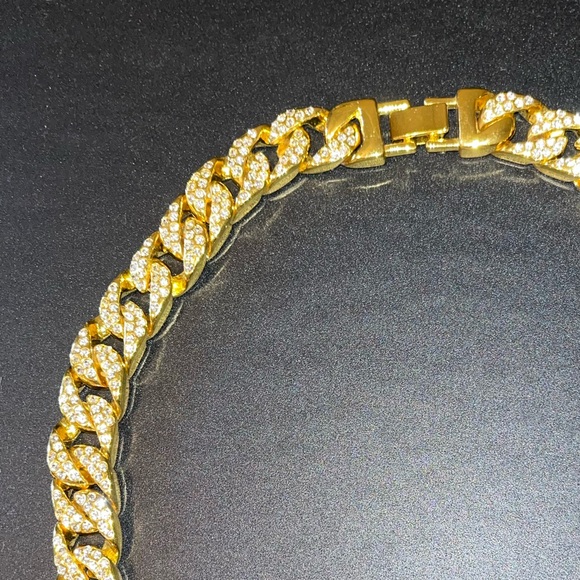 Blinged Gold Chain - No Tarnishing, Solid weight - Picture 3 of 3